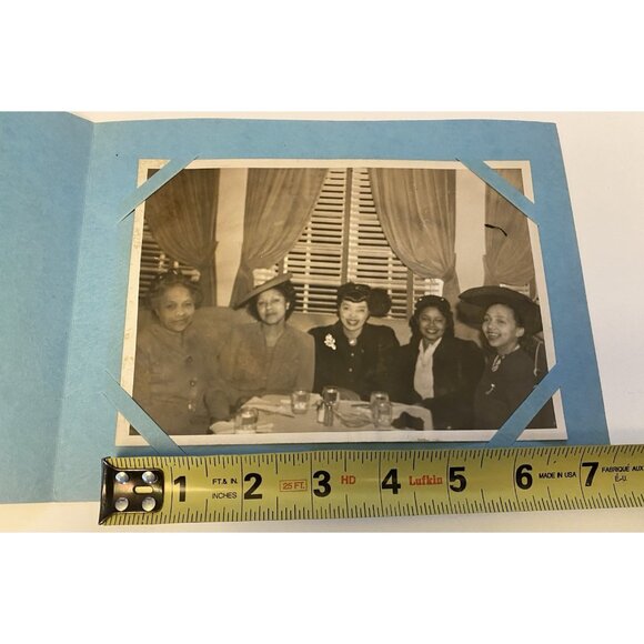 VTG 1944 Photo African American Women Dressed Up at Restaurant San Francisco Hat - Picture 8 of 14